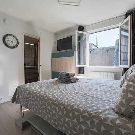 Joli Design En Plein Coeur De * روان